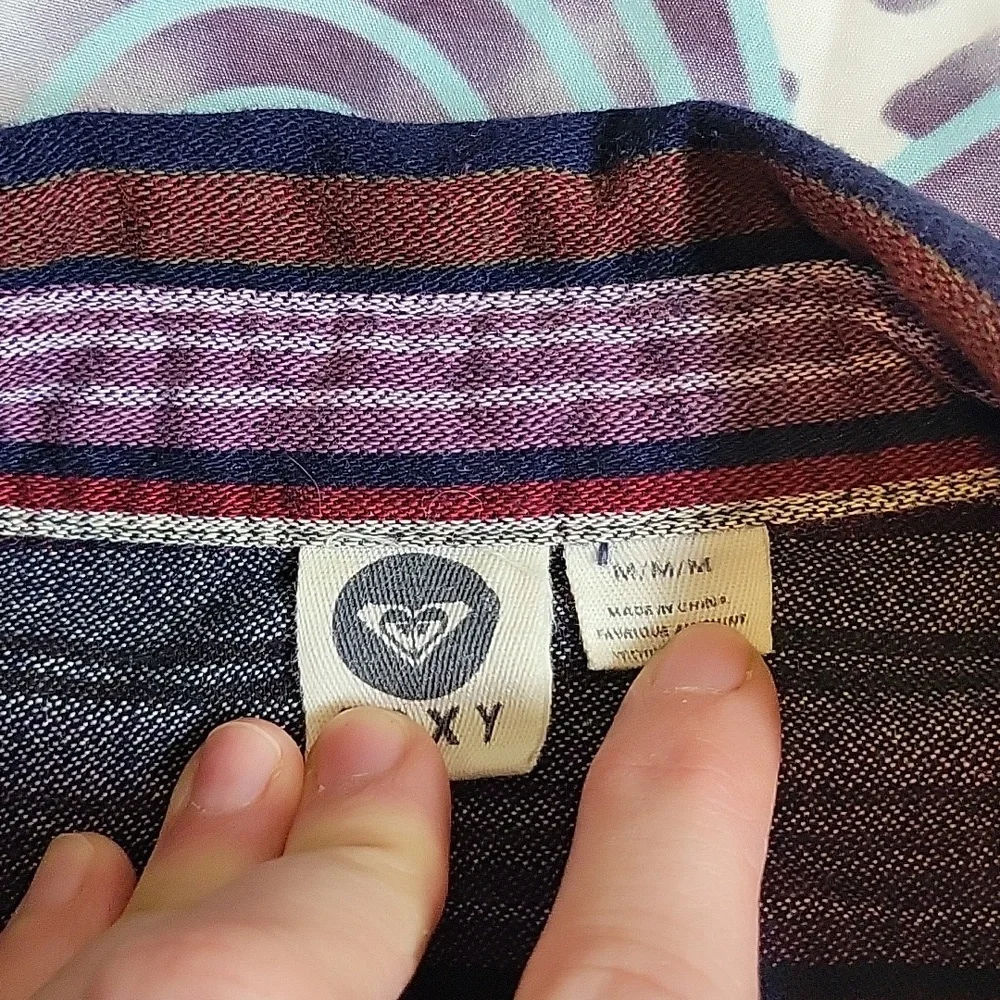 Roxy Long-Sleeve button down shirt - Picture 4 of 6